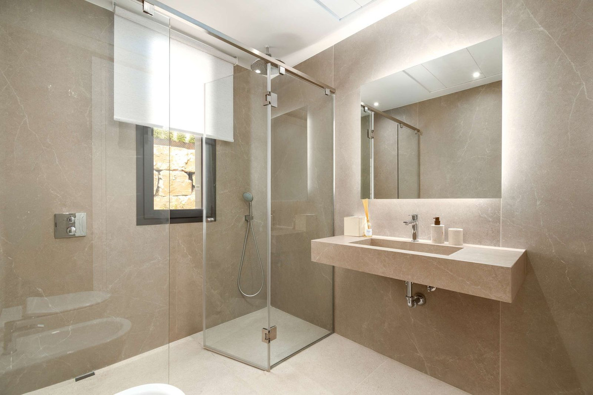 Huis te koop in Benahavís | 4 slaapkamers H5520802
