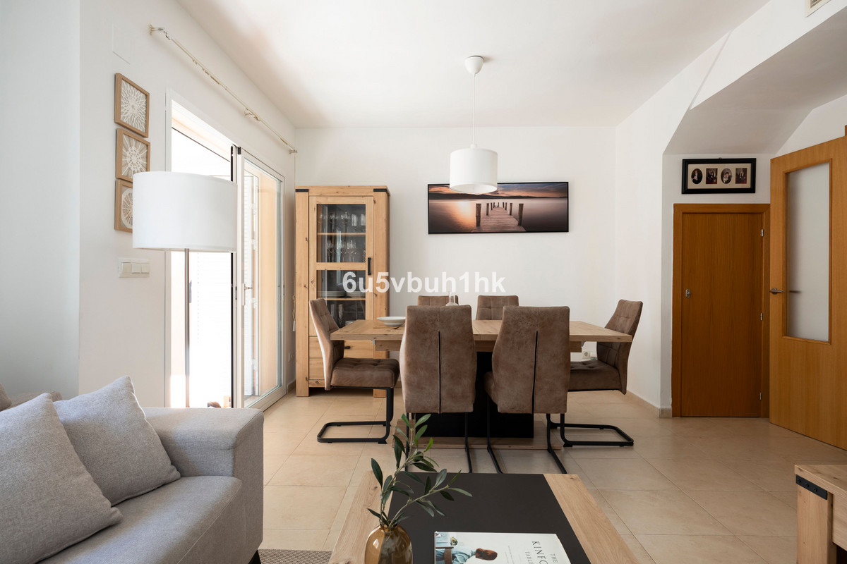 Geschakelde Woning in Benajarafe-1