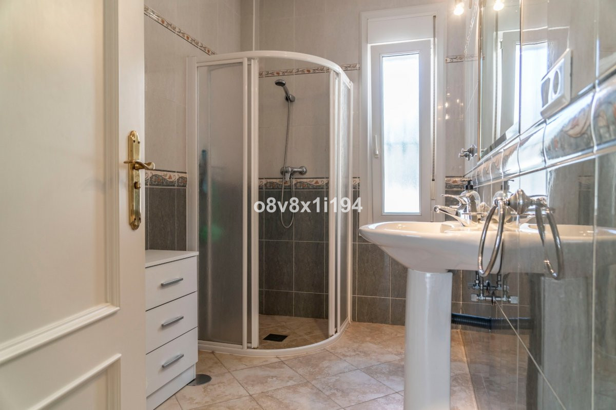 Vrijstaande Villa in Benajarafe-31