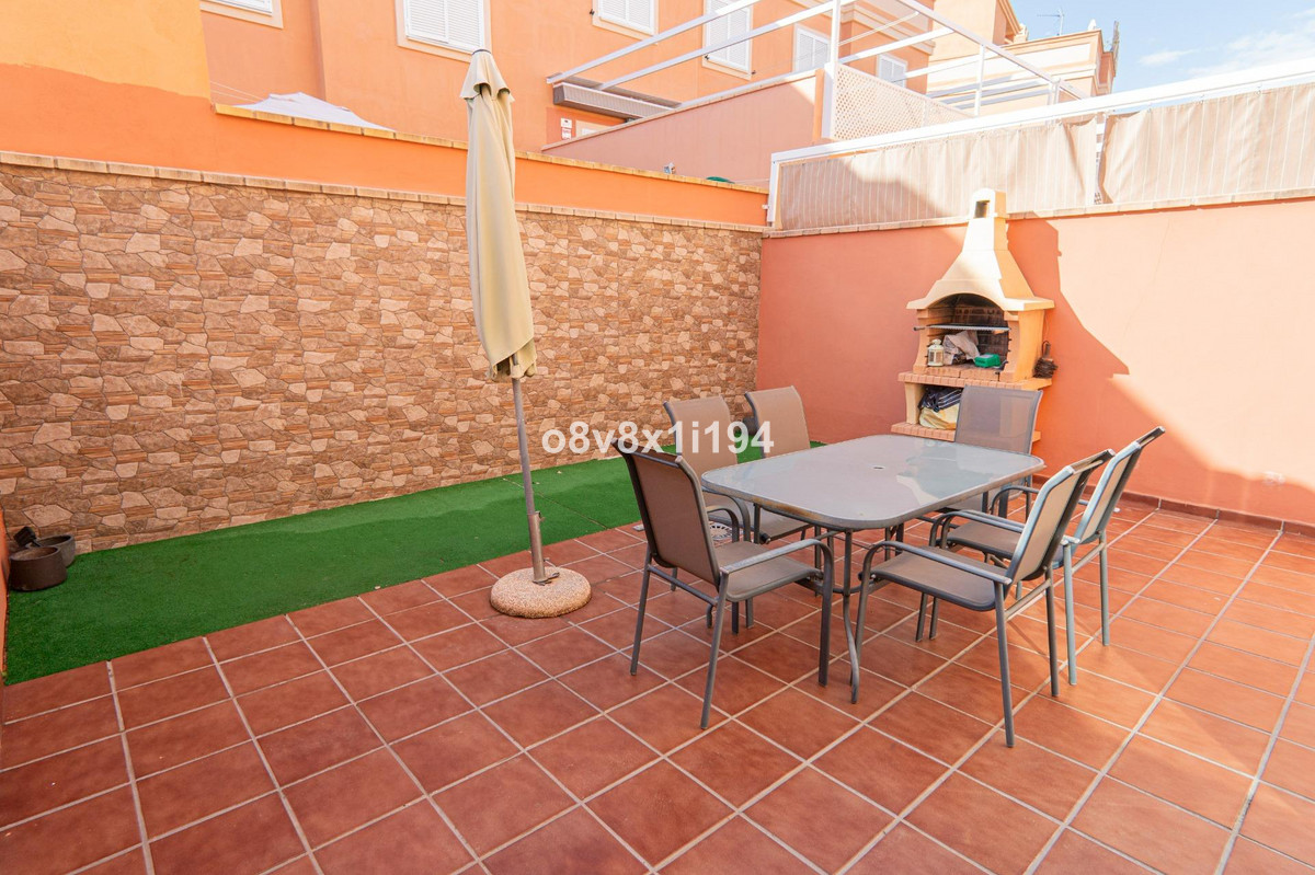 Huis te koop in Benajarafe | 3 slaapkamers H5004820