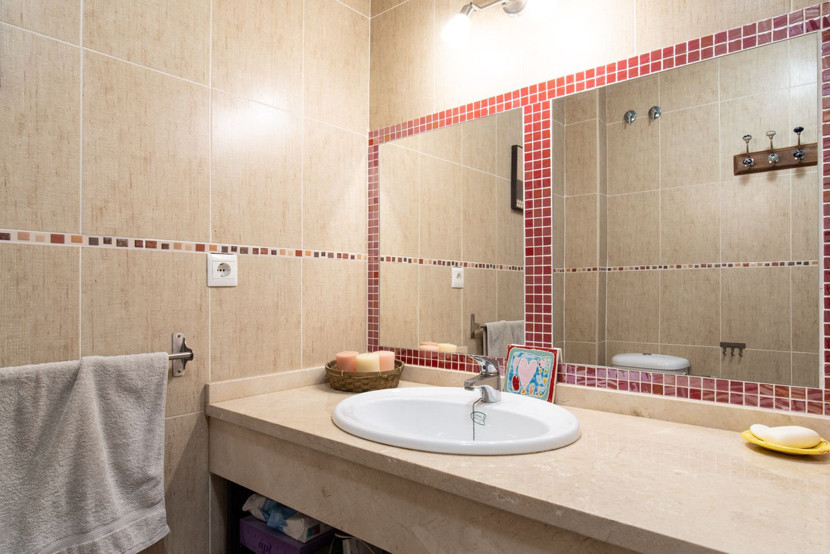 Huis te koop in Benajarafe | 3 slaapkamers H5070223
