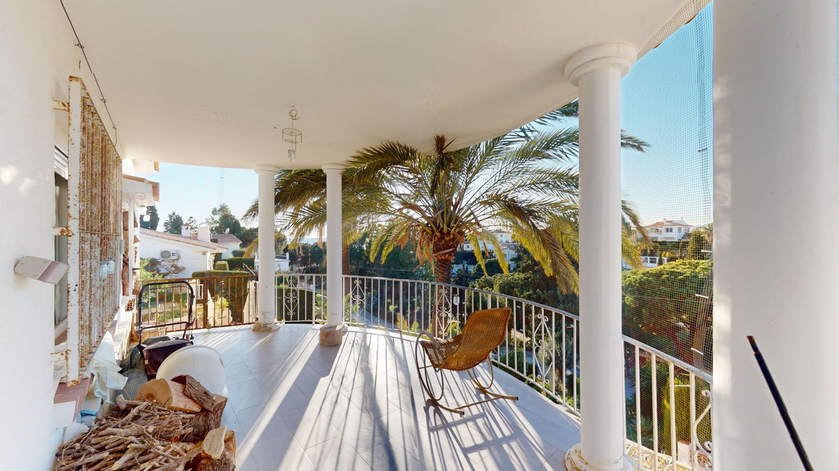 Huis te koop in Benajarafe | 4 slaapkamers H5123272