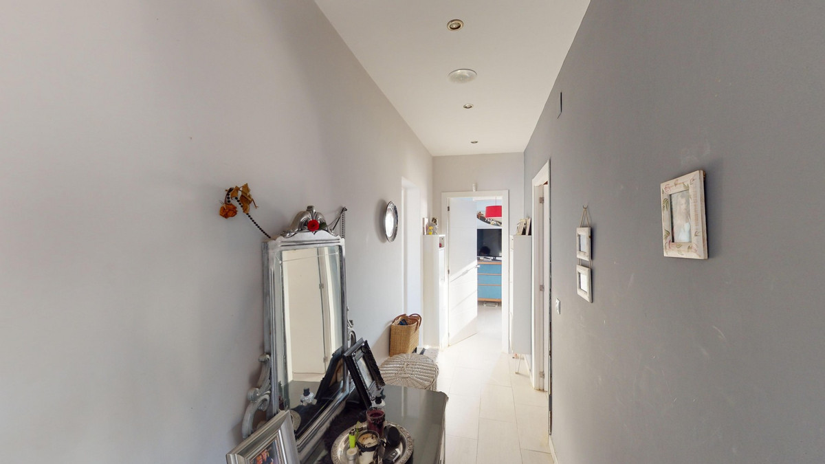 Huis te koop in Benajarafe | 4 slaapkamers H5123272