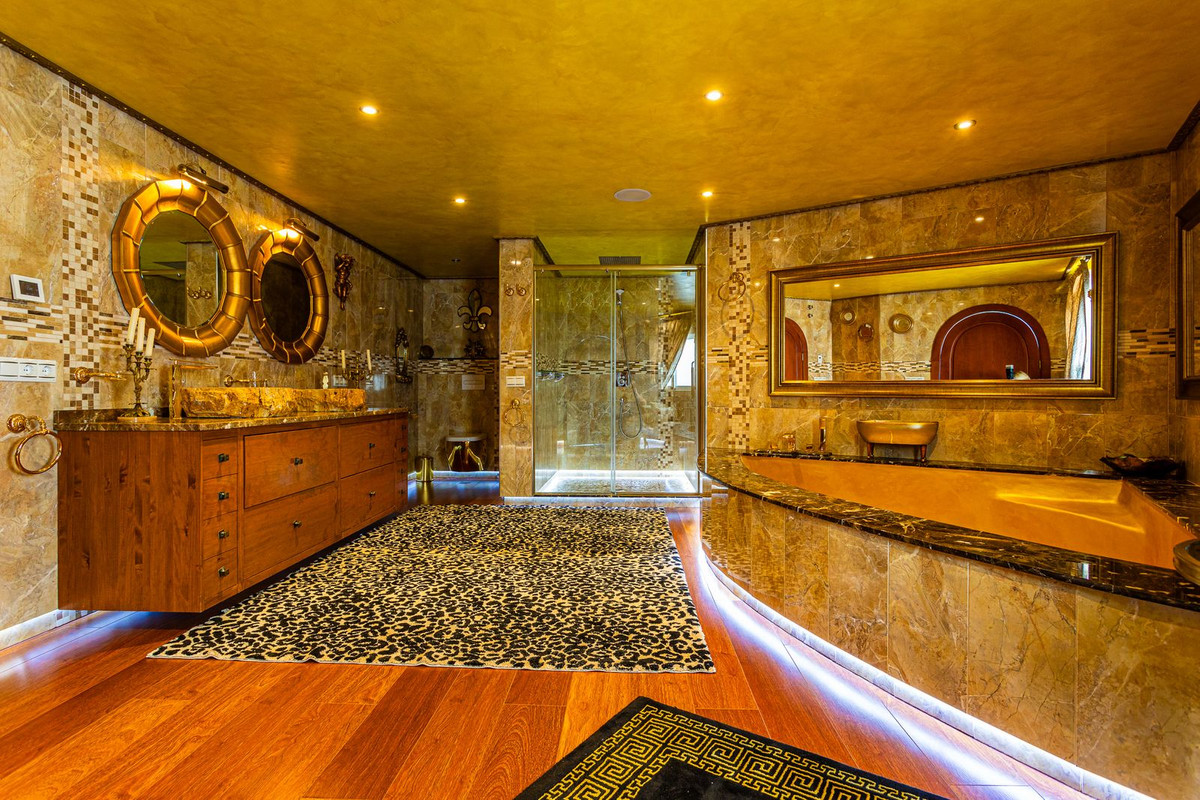 Property main view 46