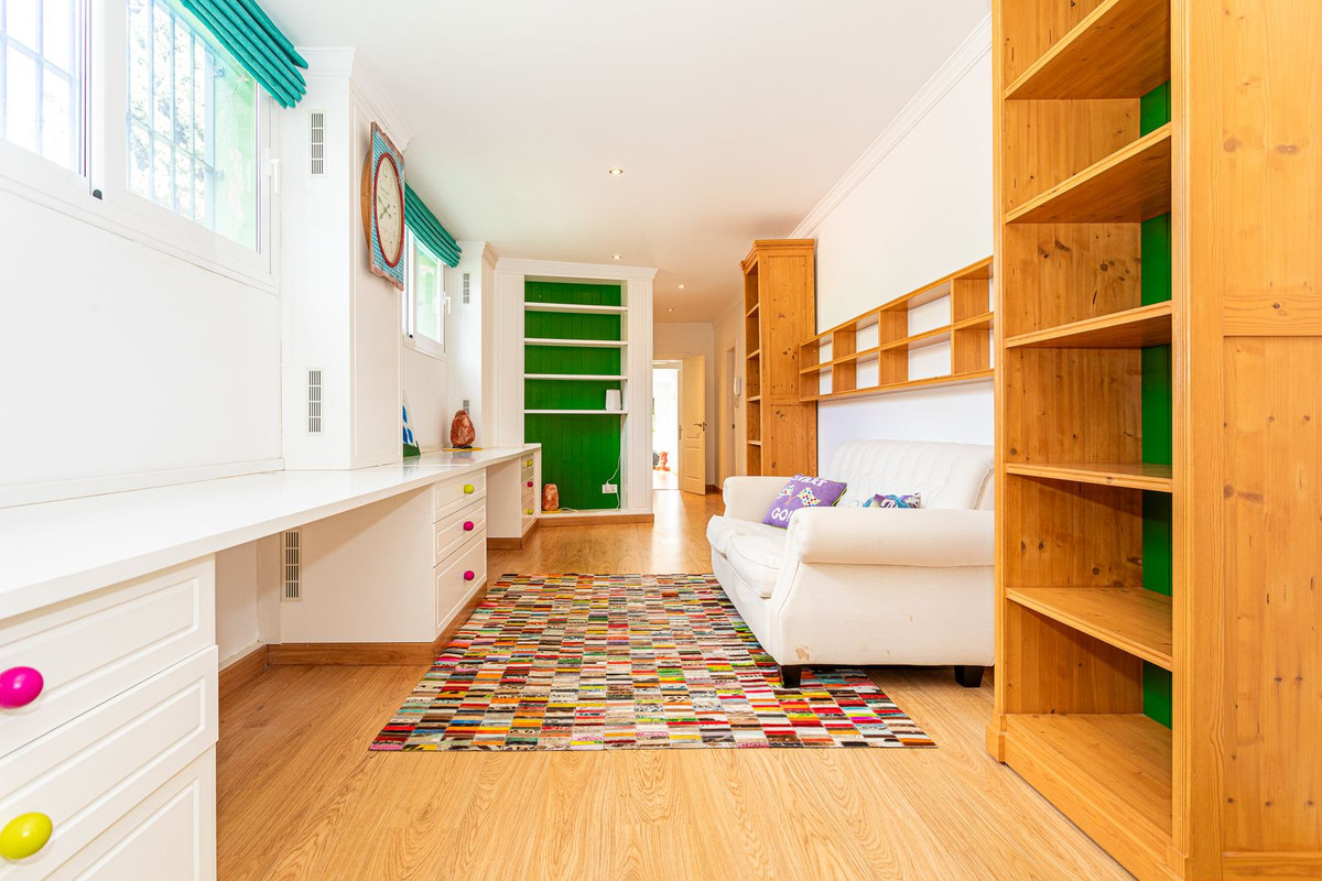 Property main view 54