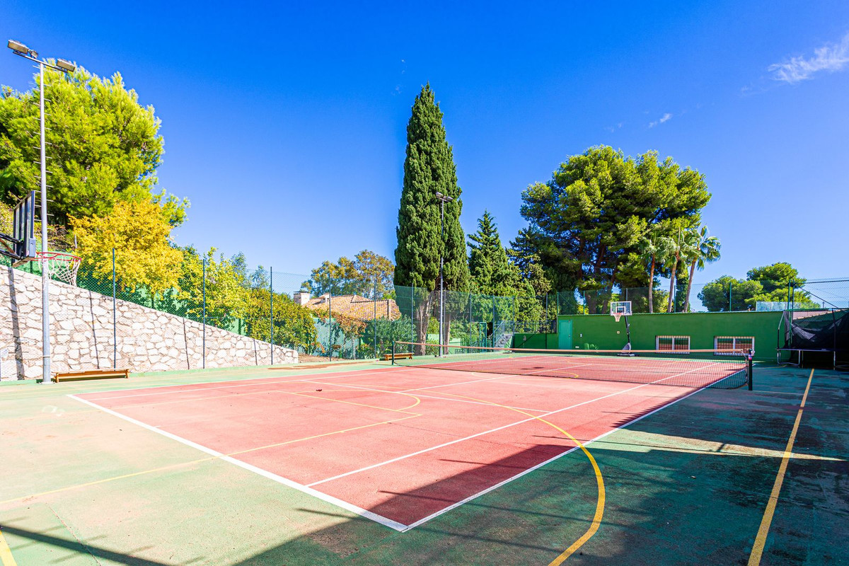 Property main view 90