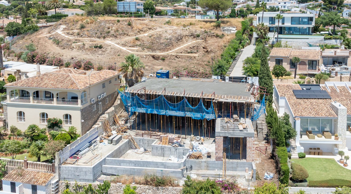 Detached Villa for sale in Benalmadena | 5 bedrooms H4675537