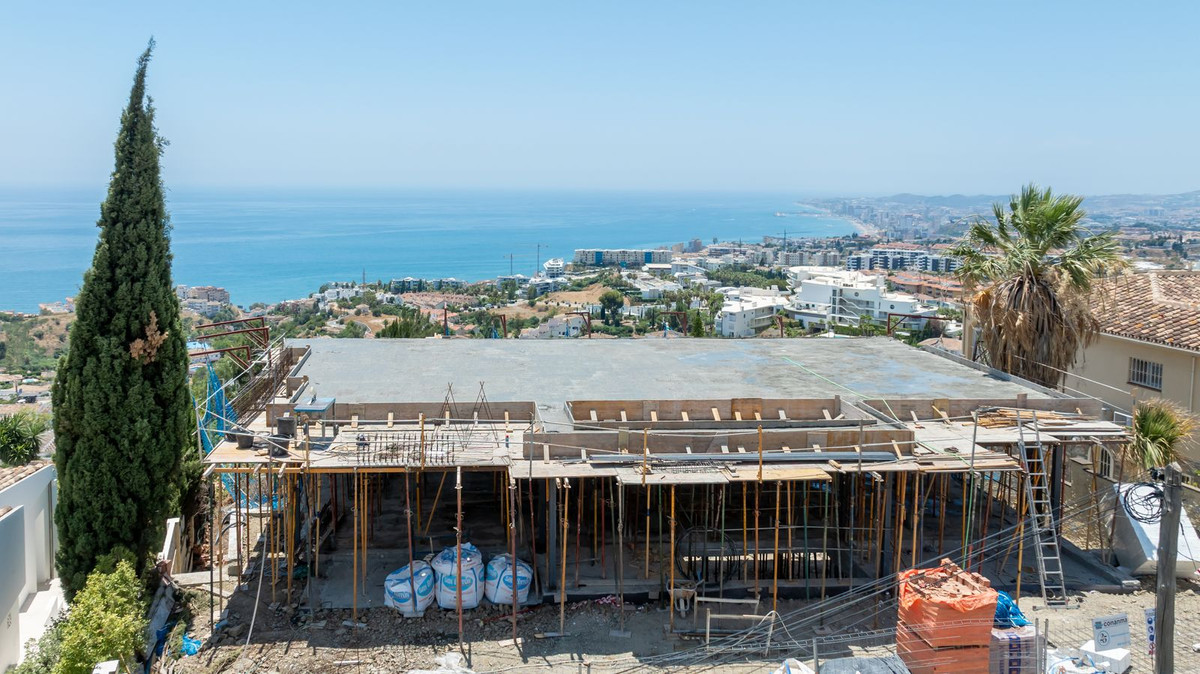 Detached Villa for sale in Benalmadena | 5 bedrooms H4675537