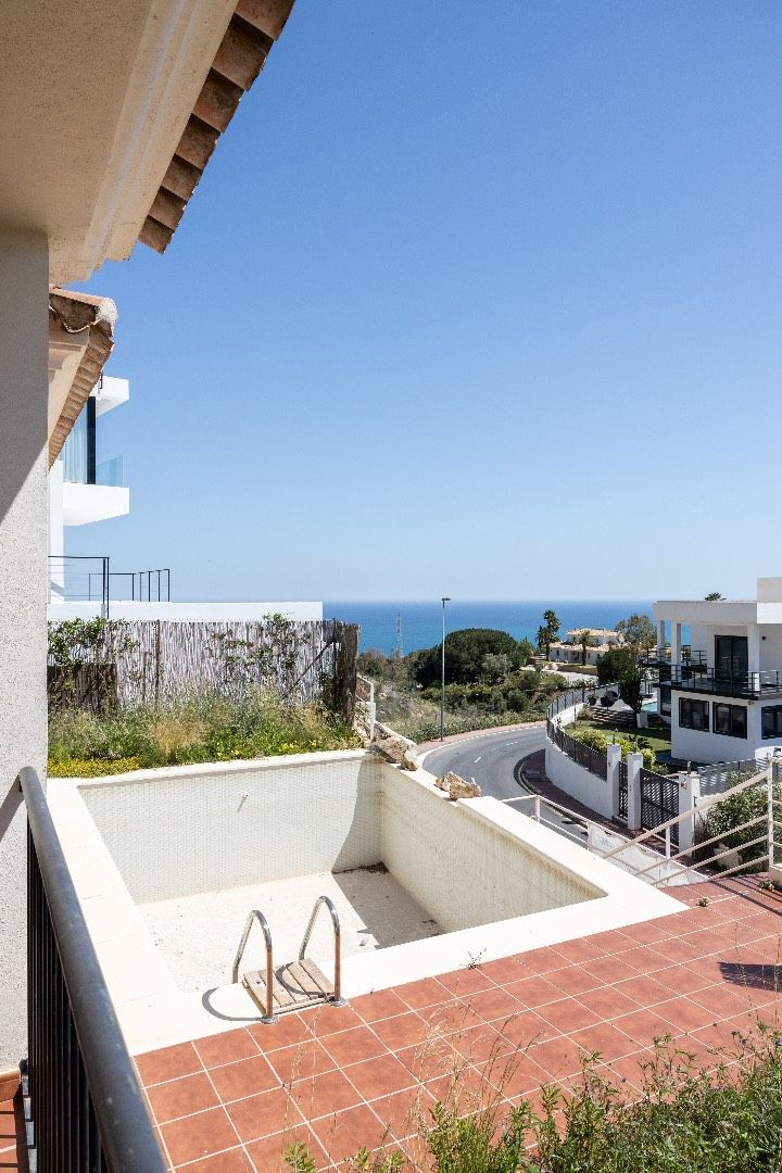 Property main view 42