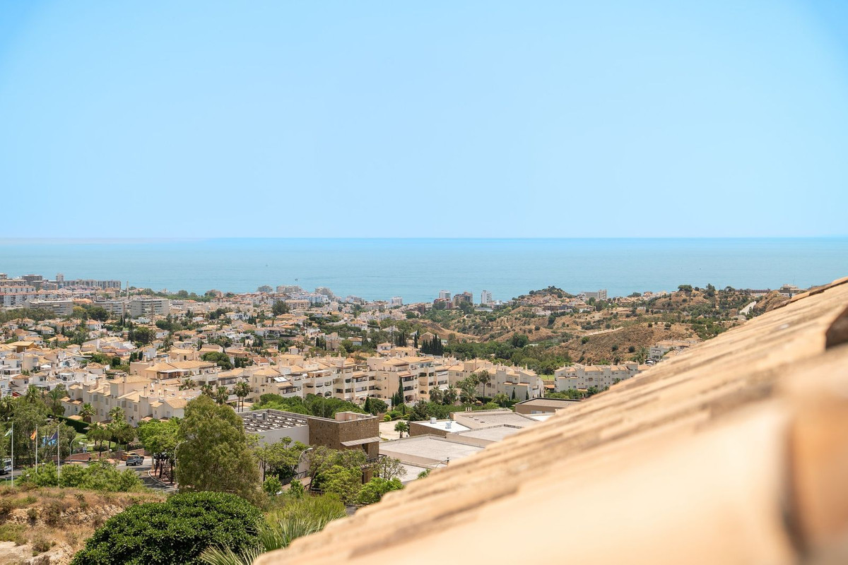 Penthouse for sale in Benalmadena | 3 bedrooms H4890184