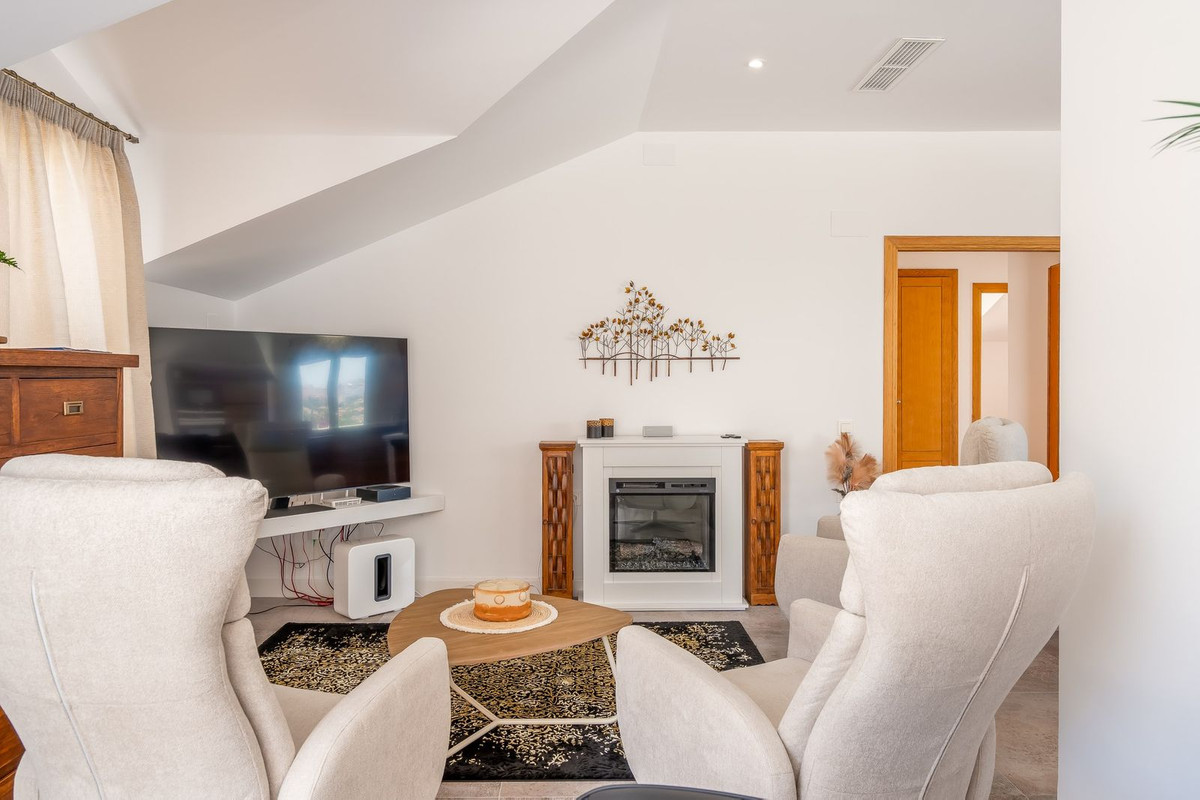 Penthouse for sale in Benalmadena | 3 bedrooms H4890184