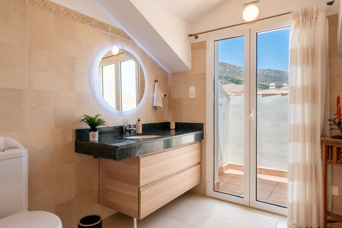 Penthouse for sale in Benalmadena | 3 bedrooms H4890184