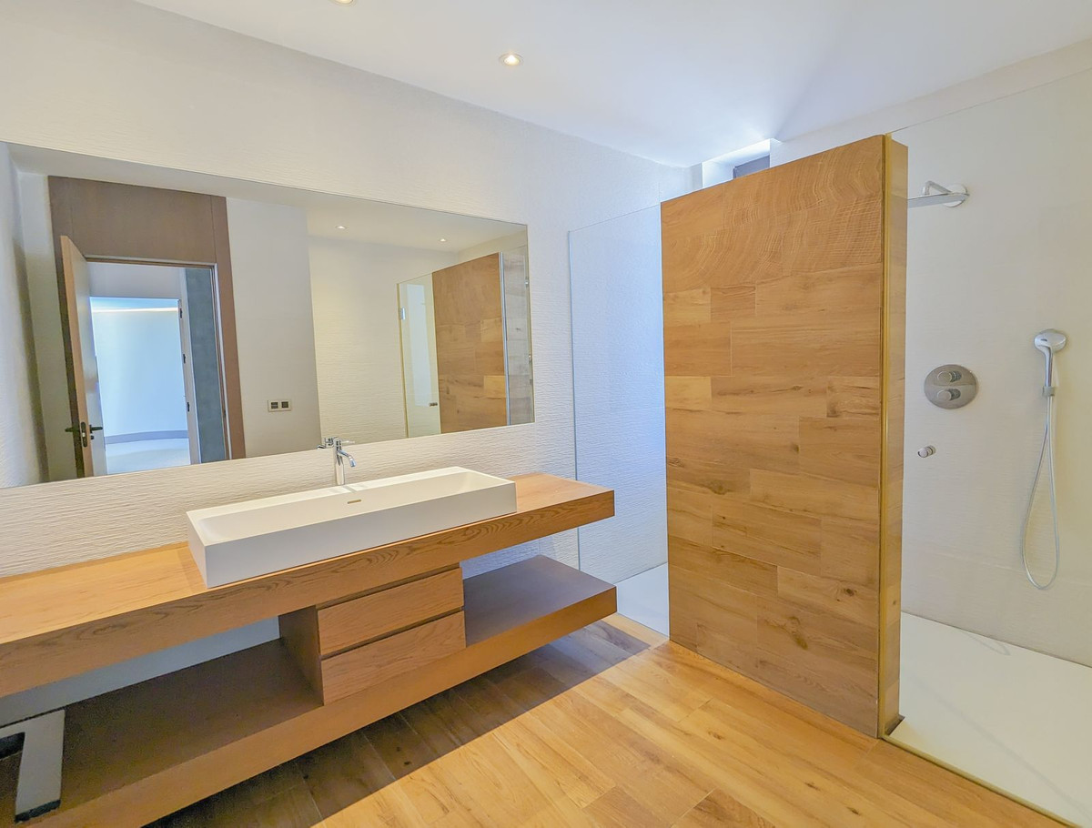 Property main view 14