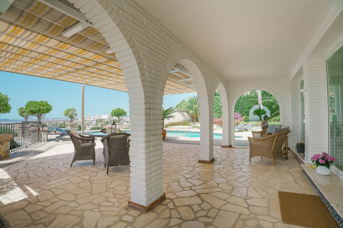 Vrijstaande Villa in La Capellania-21