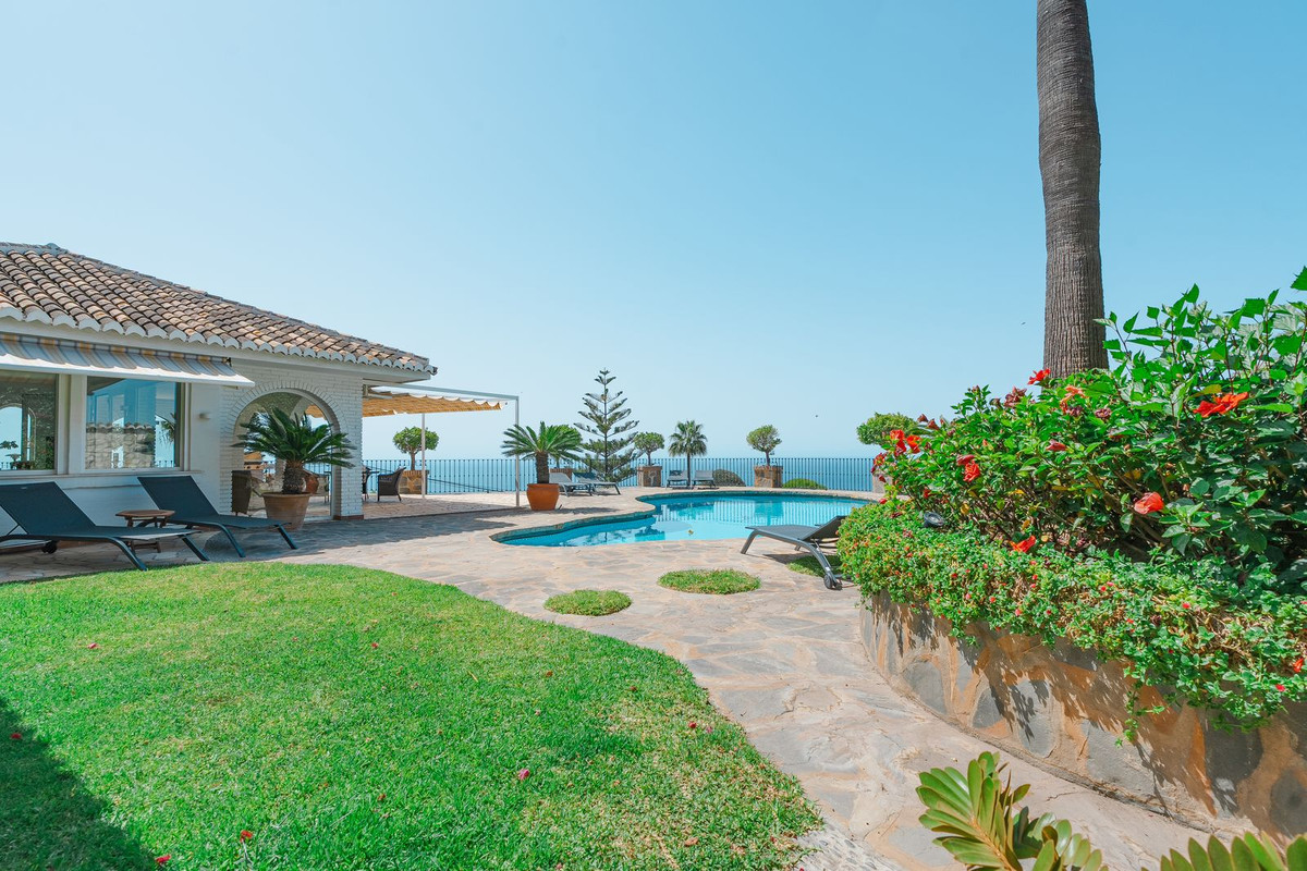 Vrijstaande Villa in La Capellania-70