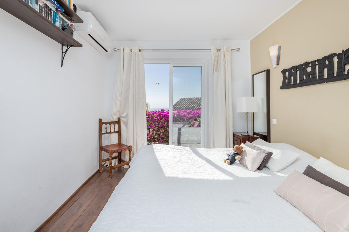 Property main view 44