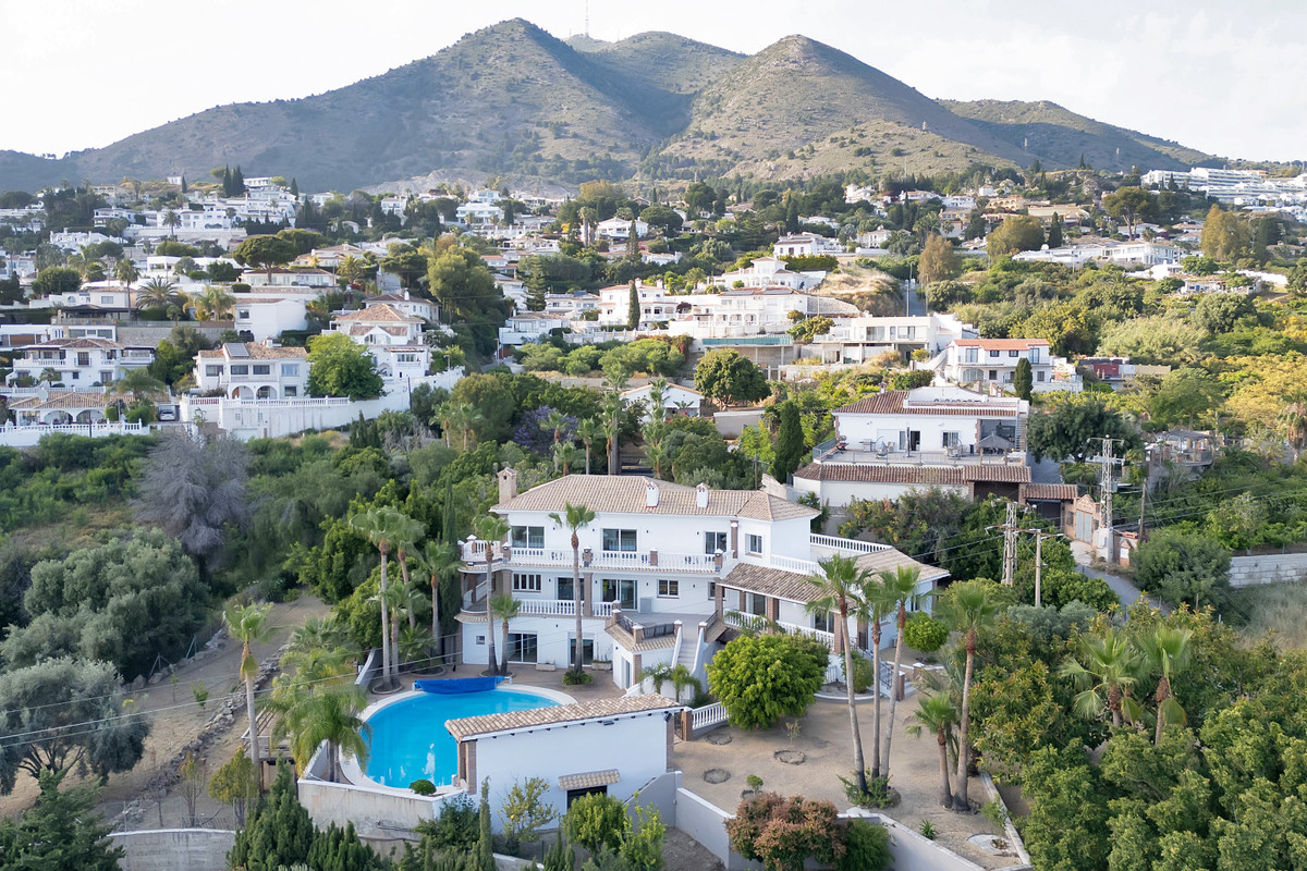 Huis te koop in Benalmadena | 9 slaapkamers H5046229