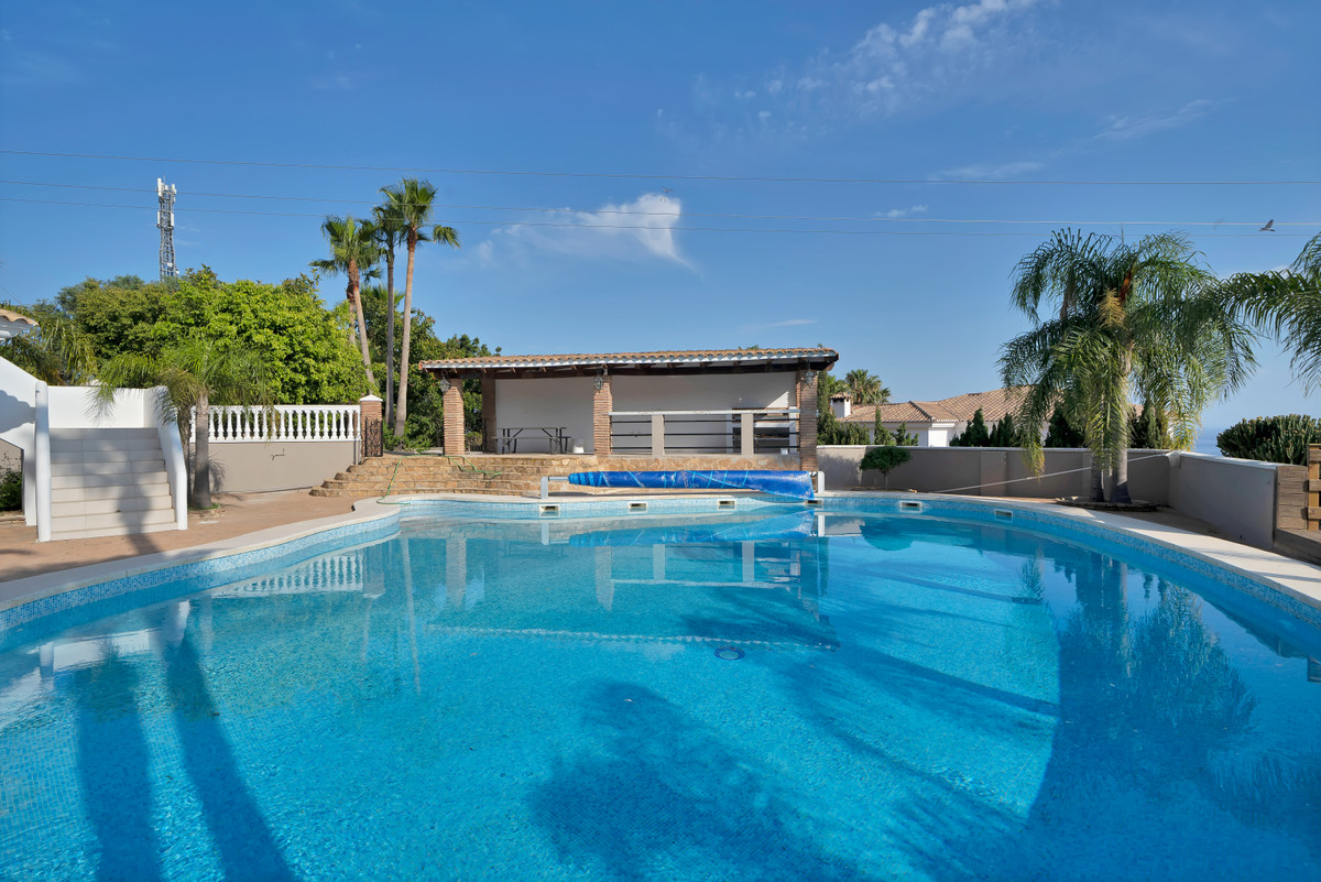 Huis te koop in Benalmadena | 9 slaapkamers H5046229
