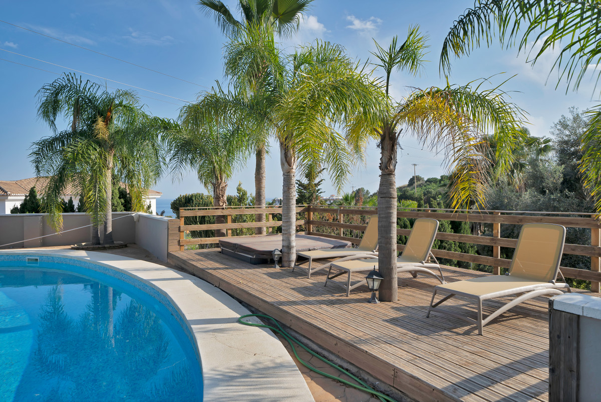 Huis te koop in Benalmadena | 9 slaapkamers H5046229