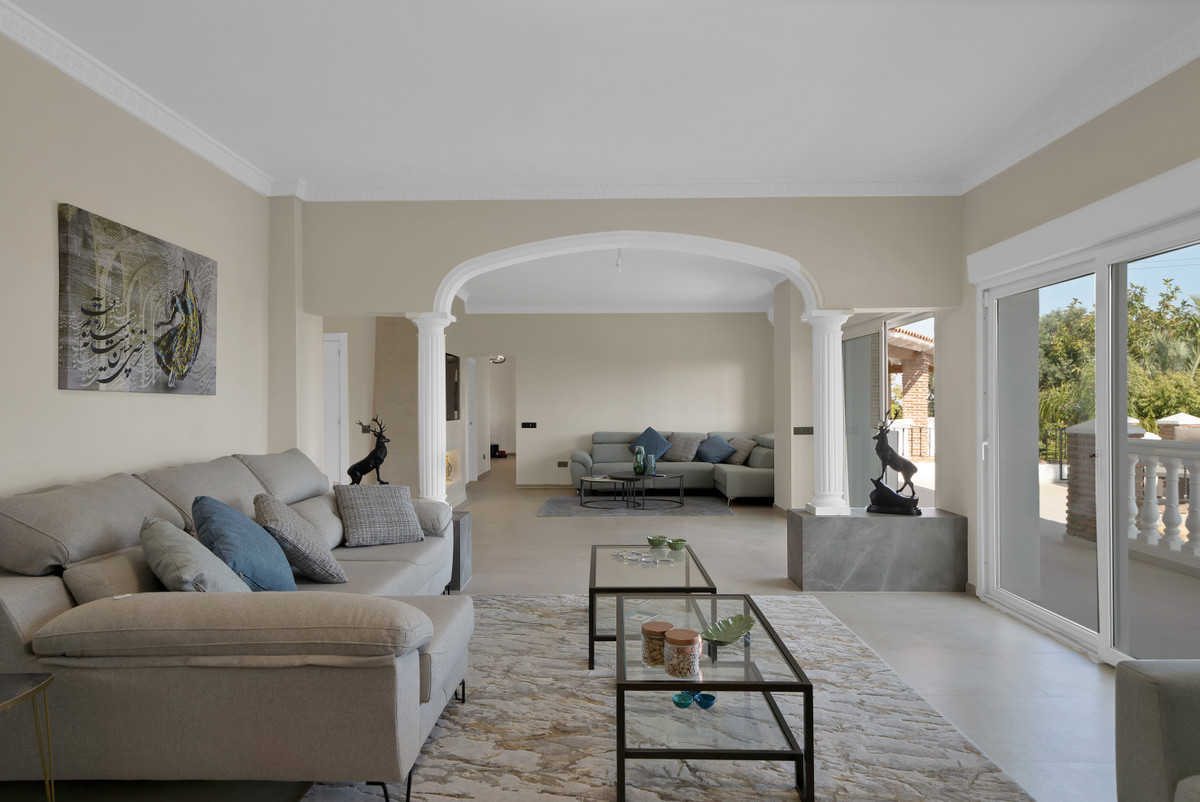 Huis te koop in Benalmadena | 9 slaapkamers H5046229