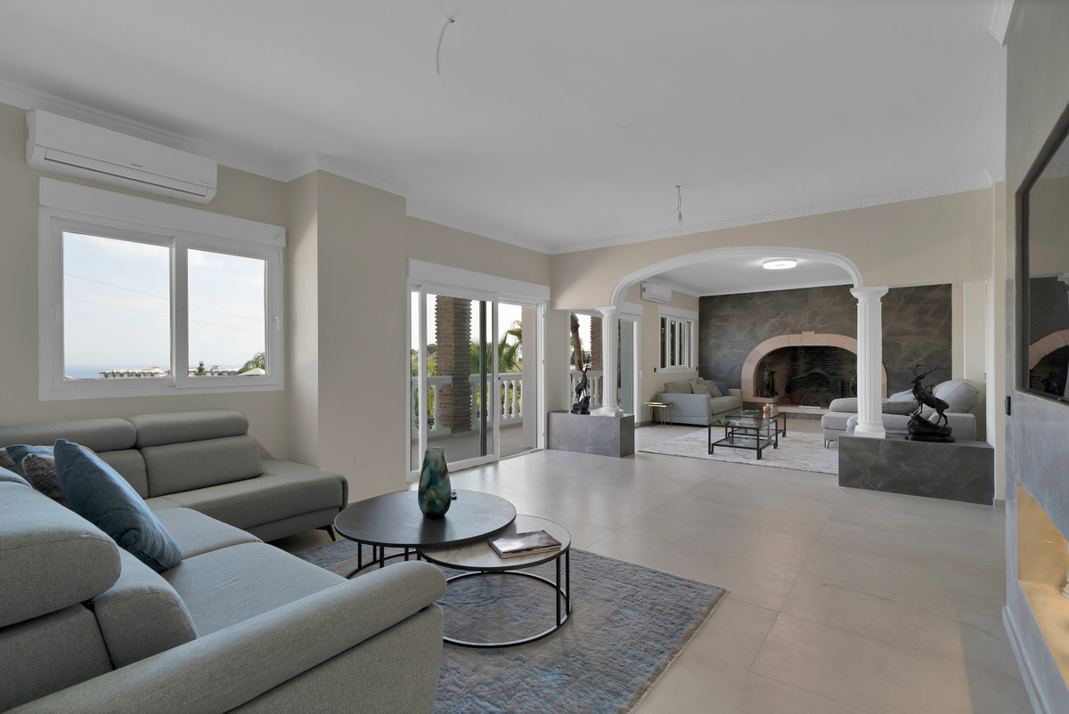Huis te koop in Benalmadena | 9 slaapkamers H5046229