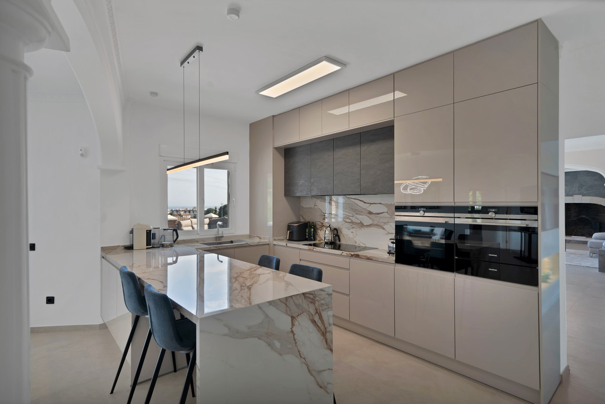 Huis te koop in Benalmadena | 9 slaapkamers H5046229