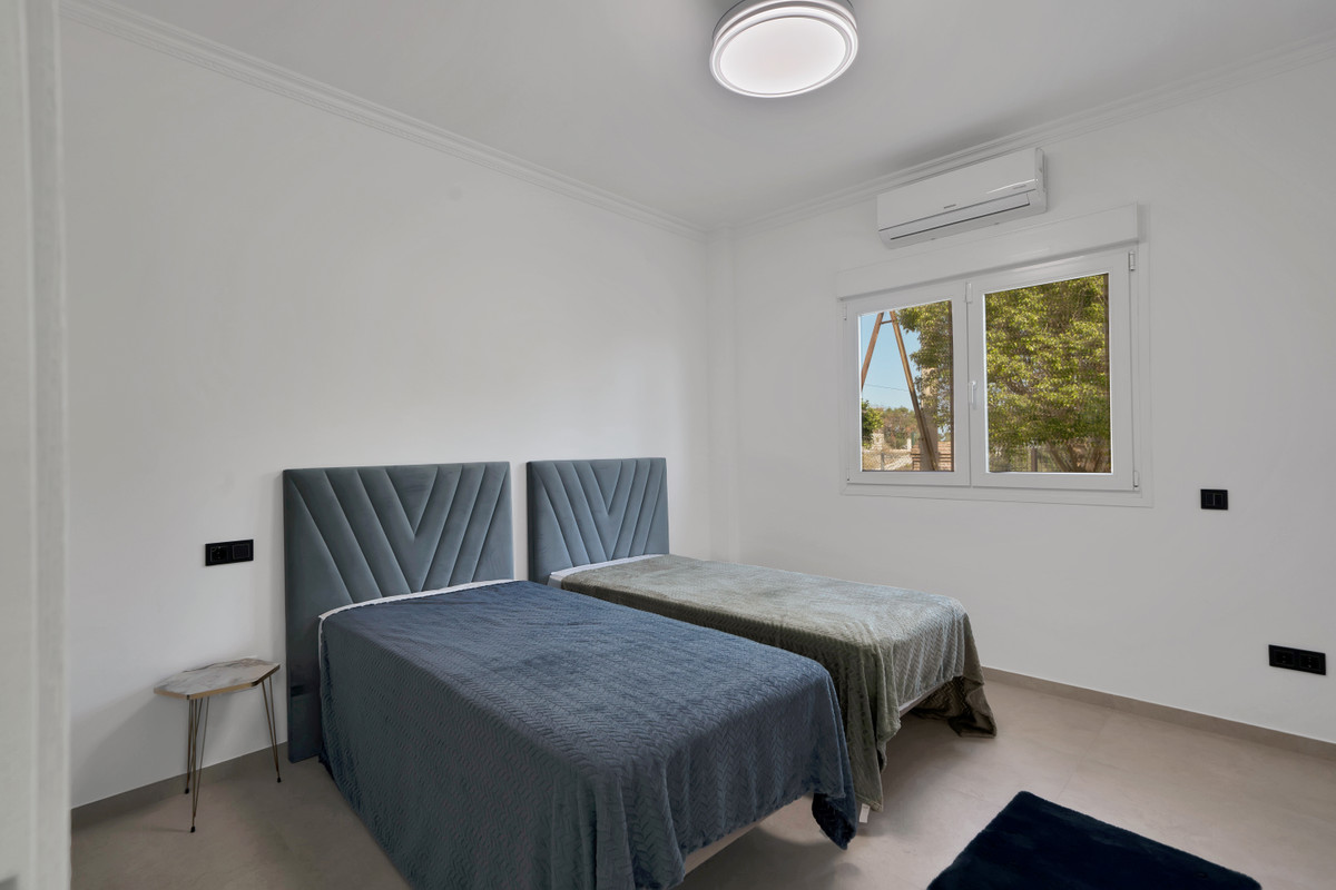 Huis te koop in Benalmadena | 9 slaapkamers H5046229