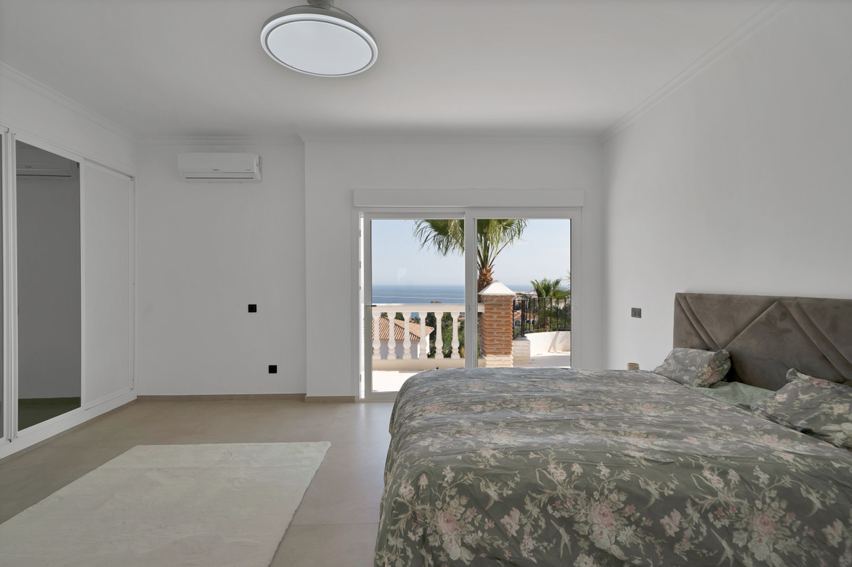 Huis te koop in Benalmadena | 9 slaapkamers H5046229