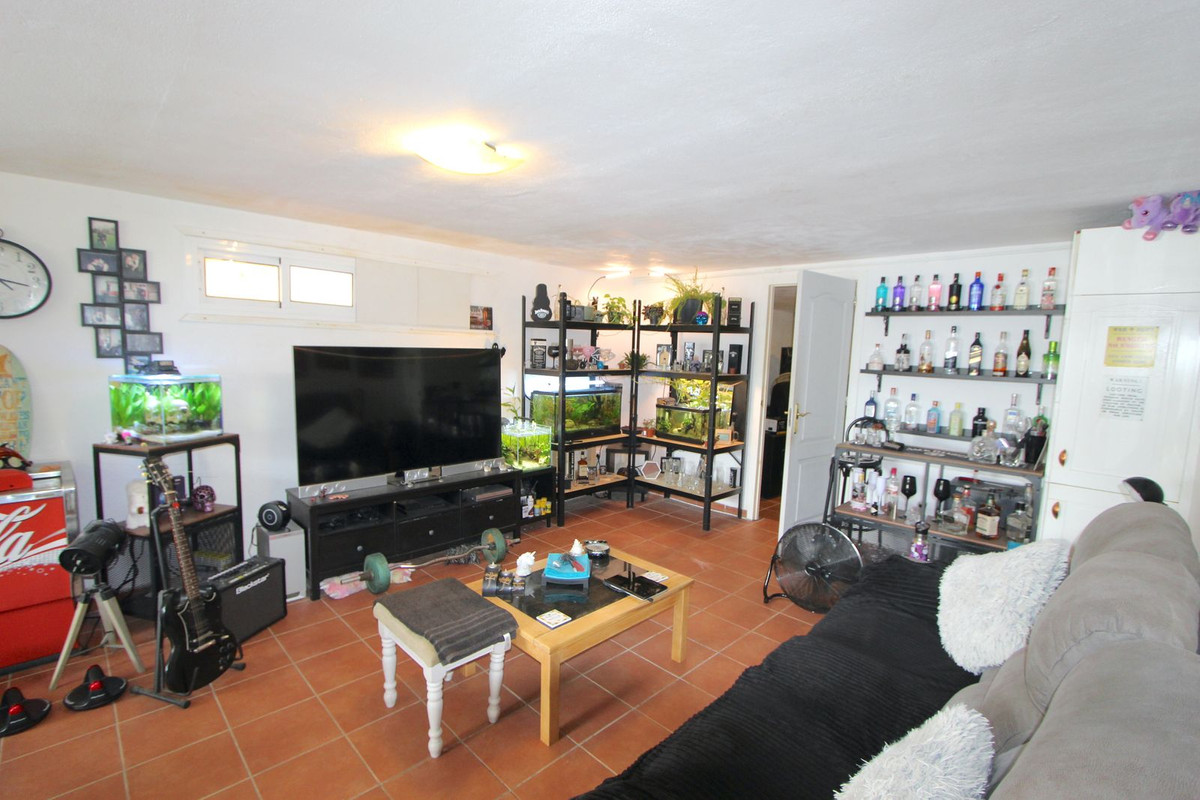 Huis te koop in Benalmadena | 4 slaapkamers H5078308