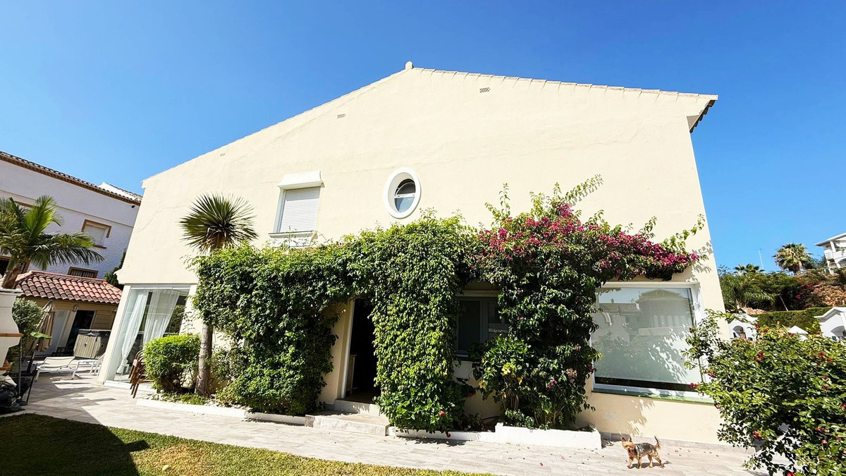 Huis te koop in Benalmadena | 4 slaapkamers H5083384