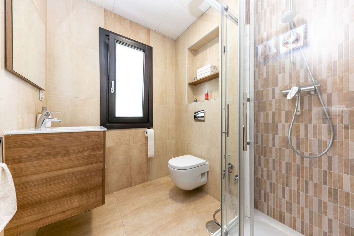 Huis te koop in Benalmadena | 5 slaapkamers H5084266