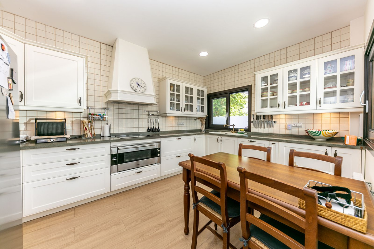 Huis te koop in Benalmadena | 5 slaapkamers H5084266