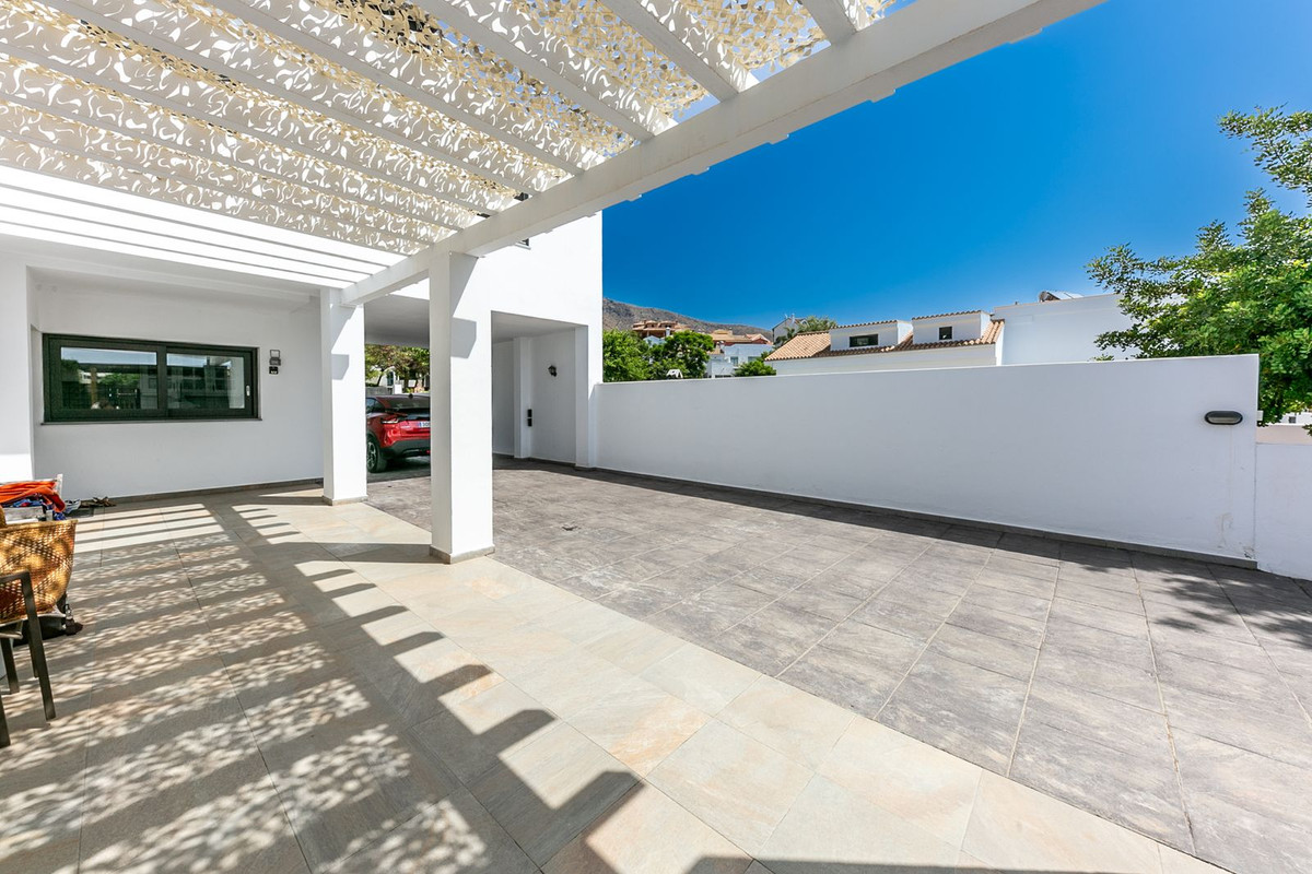 Huis te koop in Benalmadena | 5 slaapkamers H5084266