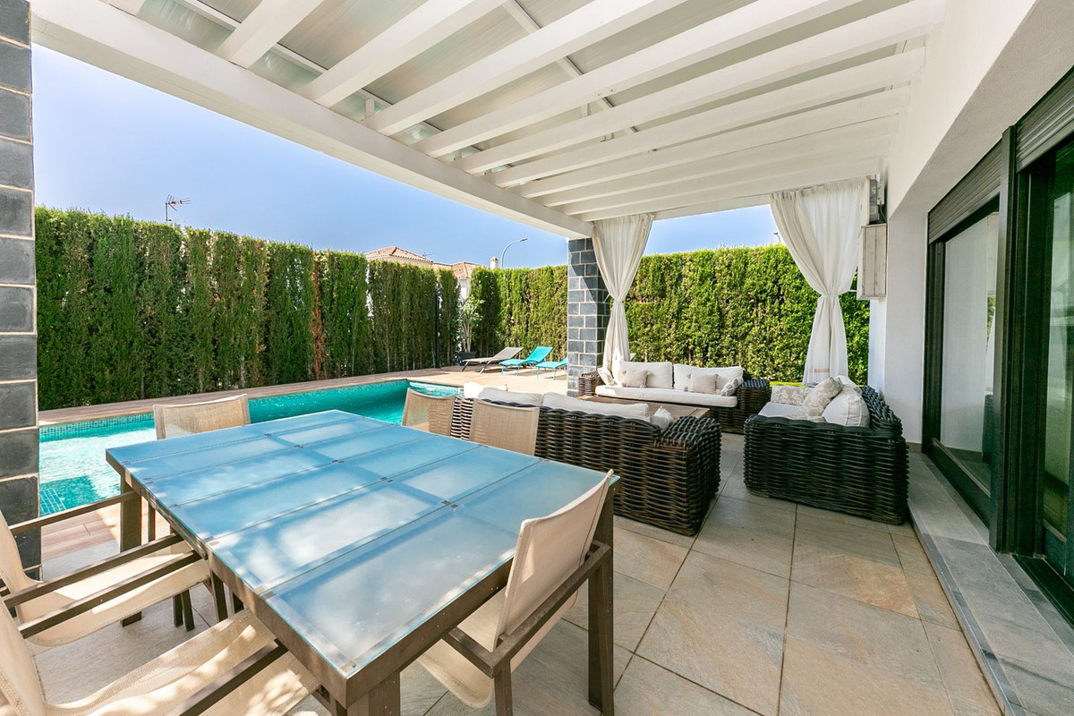 Huis te koop in Benalmadena | 5 slaapkamers H5084266