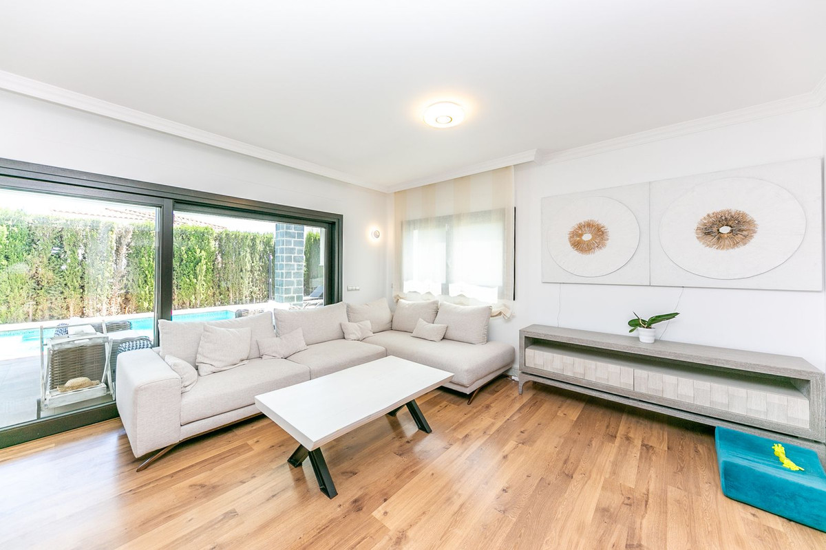 Huis te koop in Benalmadena | 5 slaapkamers H5084266