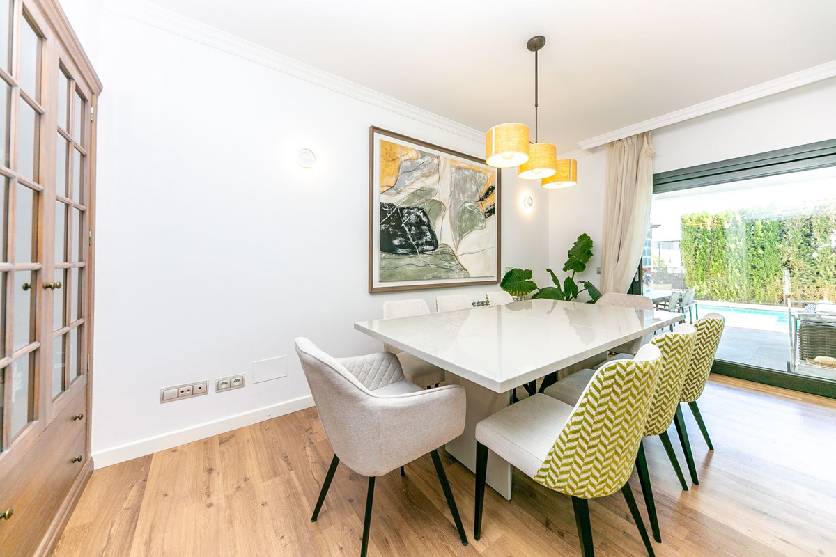 Huis te koop in Benalmadena | 5 slaapkamers H5084266