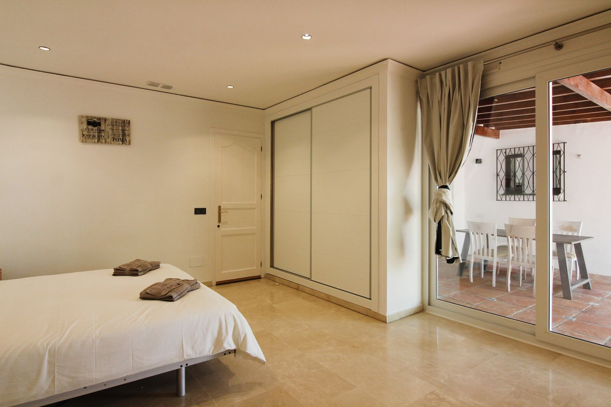 Property main view 36