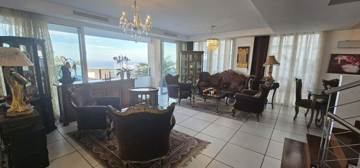 Huis te koop in Benalmadena | 4 slaapkamers H5125999