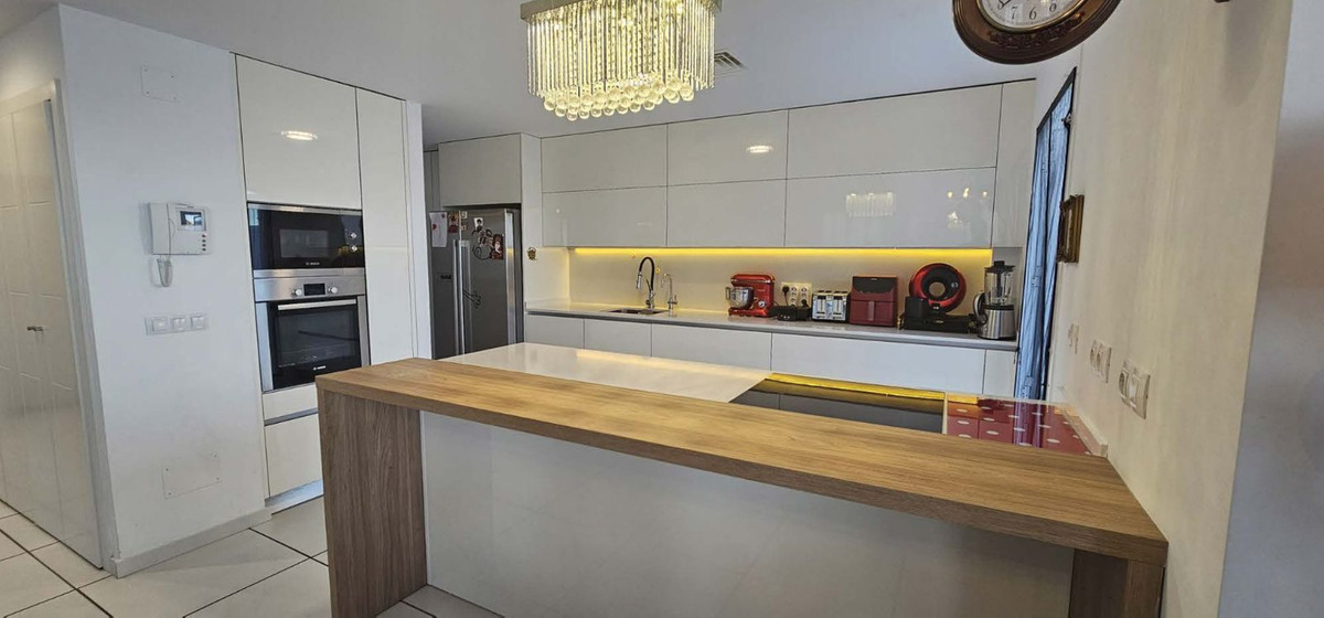 Huis te koop in Benalmadena | 4 slaapkamers H5125999