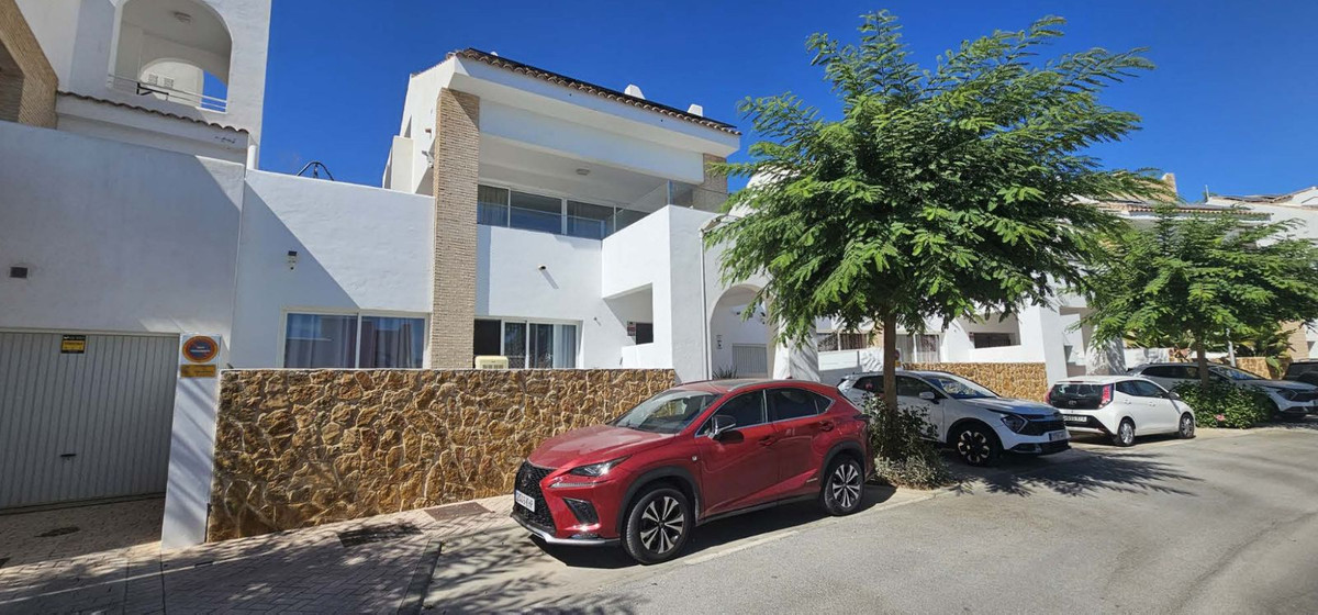 Huis te koop in Benalmadena | 4 slaapkamers H5125999