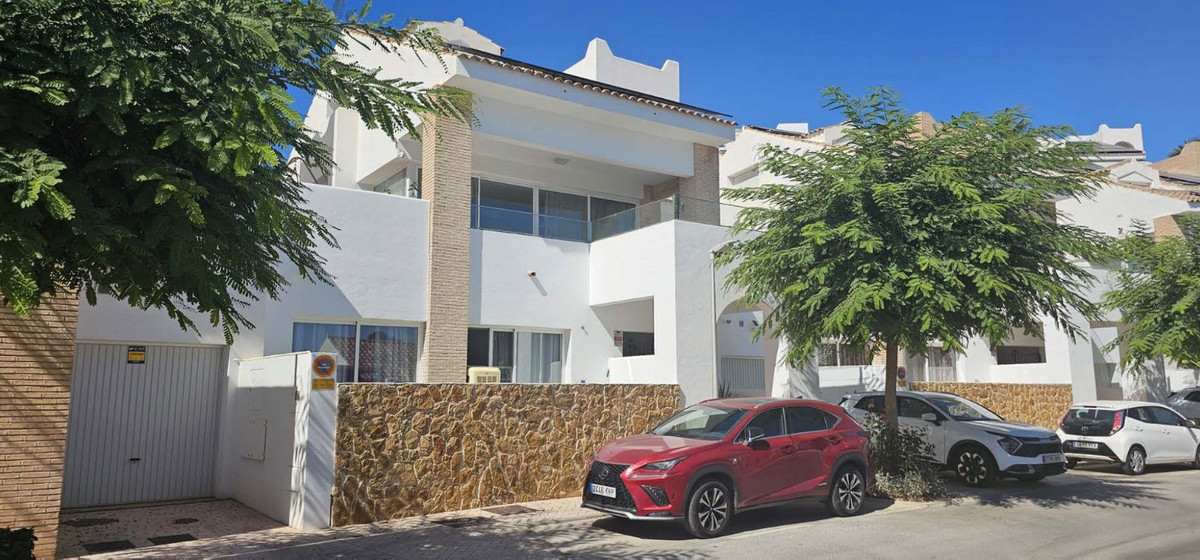 Huis te koop in Benalmadena | 4 slaapkamers H5125999
