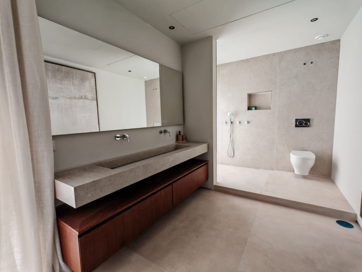 Detached Villa for sale in Benalmadena | 6 bedrooms H5130820