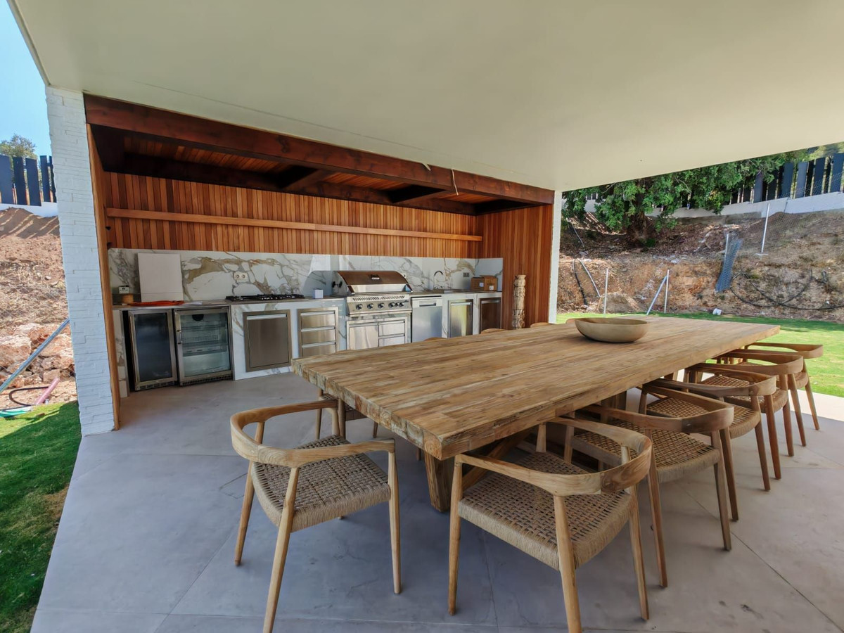 Detached Villa for sale in Benalmadena | 6 bedrooms H5130820