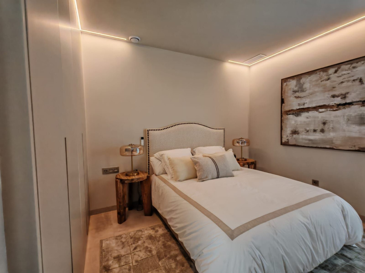Detached Villa for sale in Benalmadena | 6 bedrooms H5130820