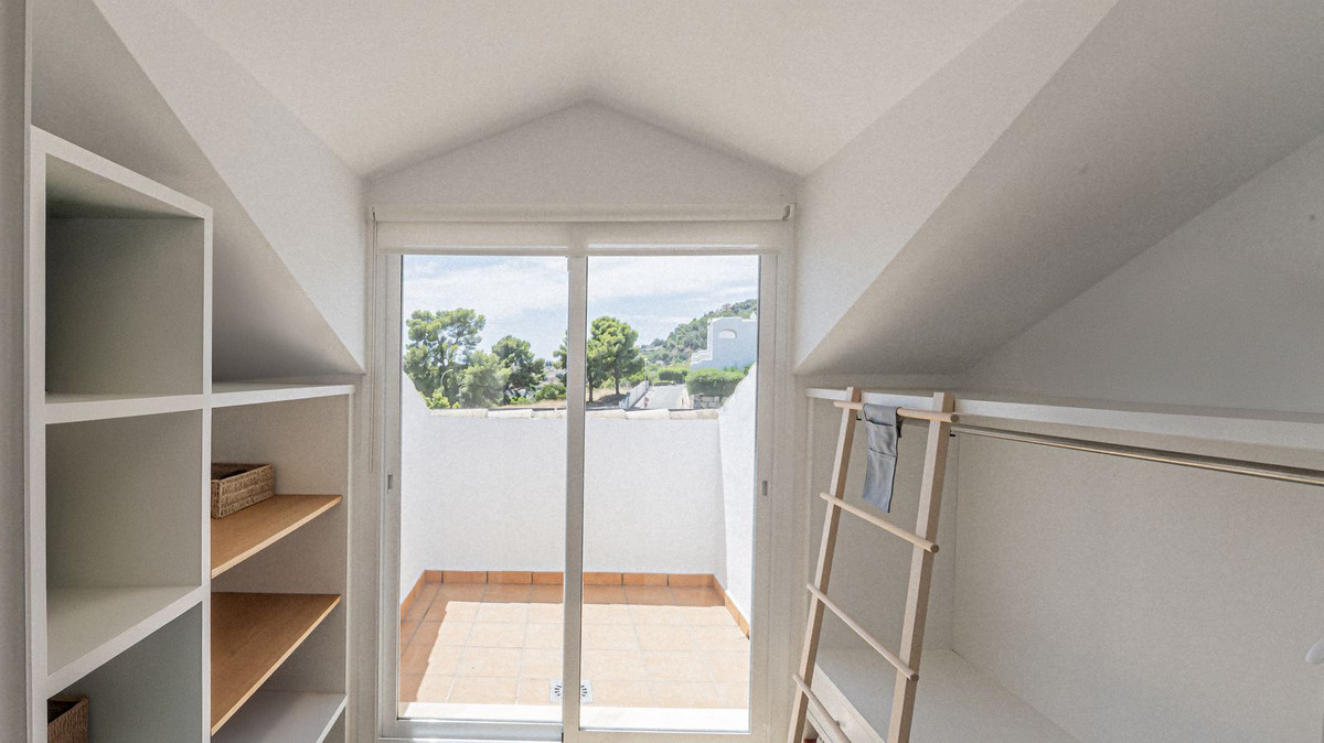 Huis te koop in Benalmadena | 4 slaapkamers H5131582