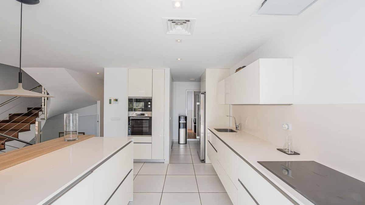 Huis te koop in Benalmadena | 4 slaapkamers H5131582