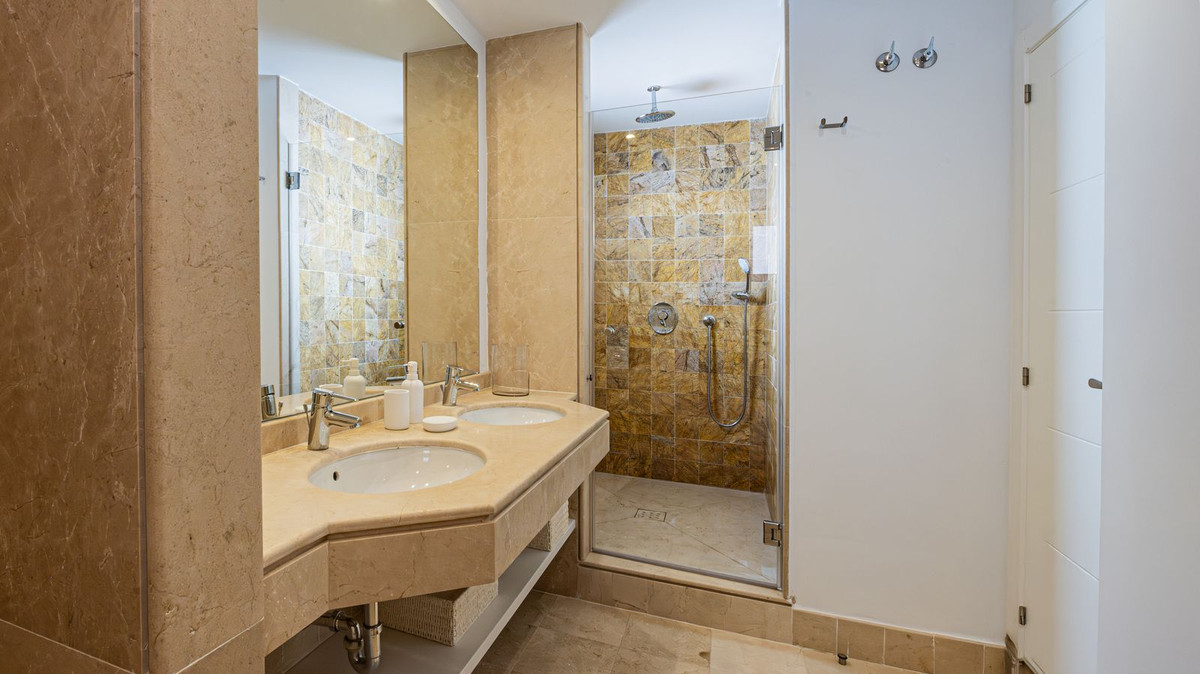 Huis te koop in Benalmadena | 4 slaapkamers H5131582