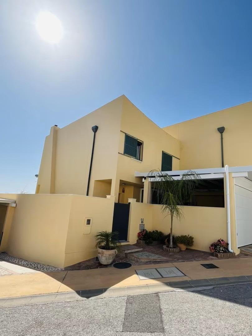 Huis te koop in Benalmadena | 4 slaapkamers H5140534