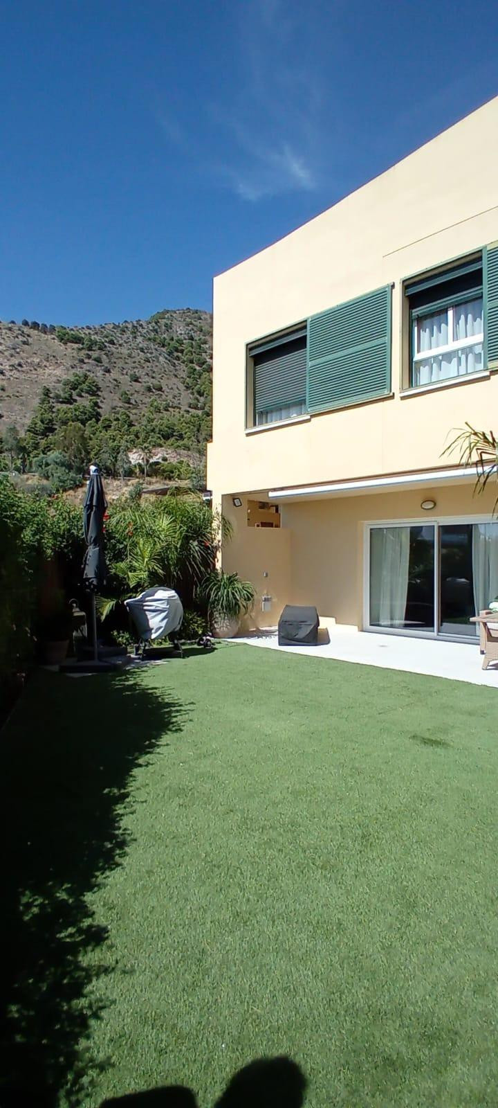 Huis te koop in Benalmadena | 4 slaapkamers H5140534