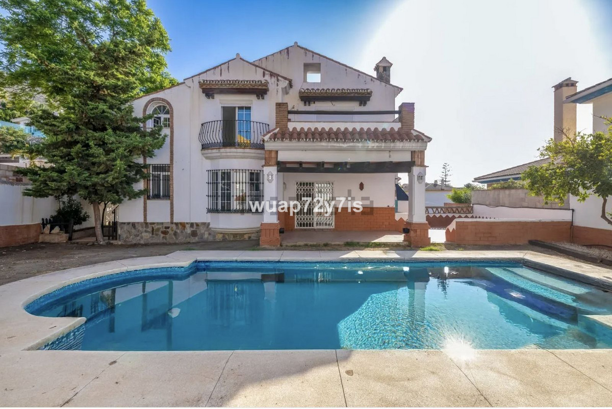 Huis te koop in Benalmadena | 5 slaapkamers H5142802